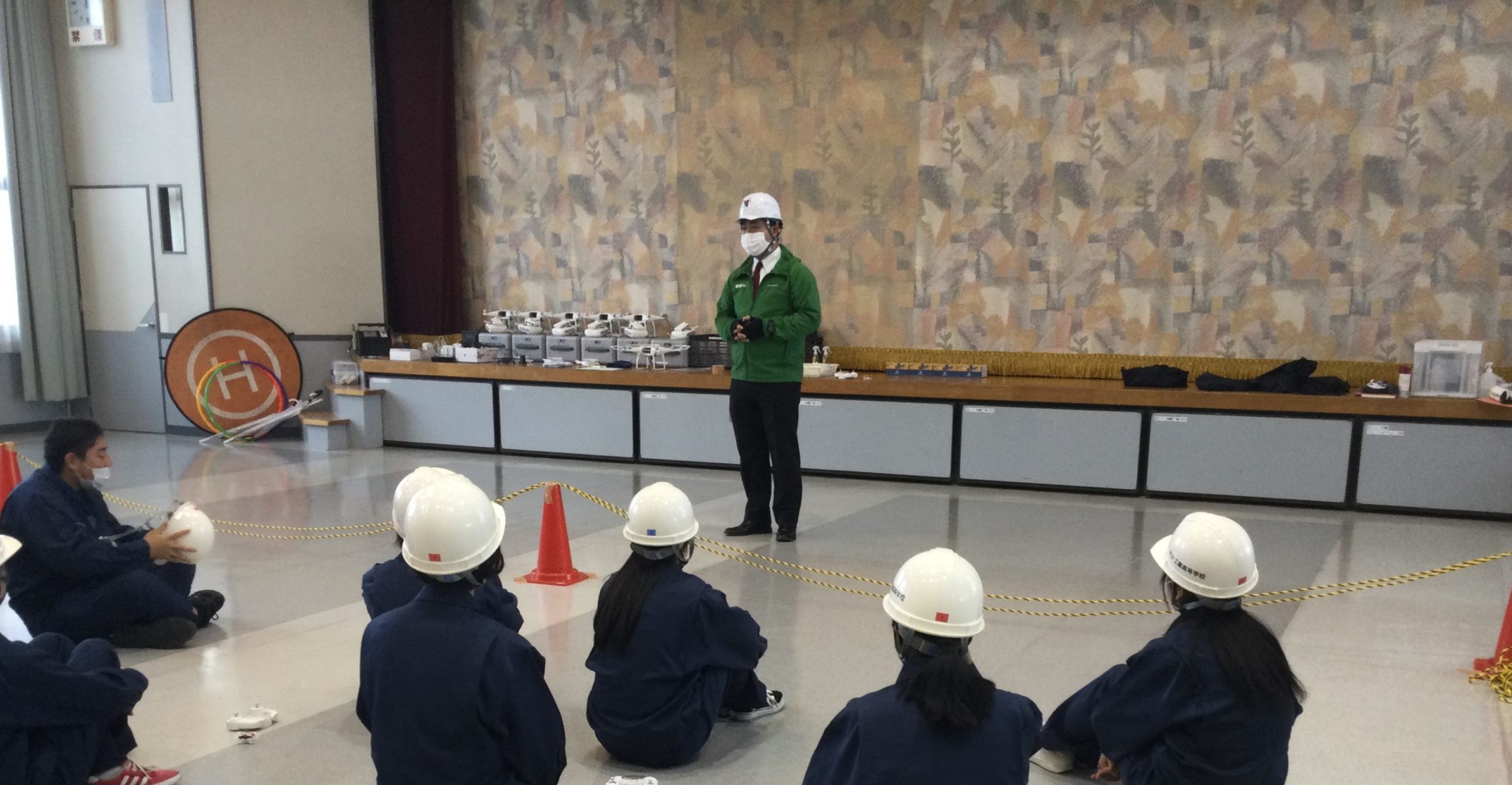 工業高校でドローン講習を行いました！