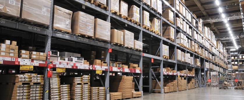 在庫管理業をドローンで！？