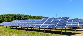 太陽光パネル点検をドローンで！？